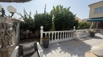 Casa – Benijófar, Urbanización Monteazul - Més