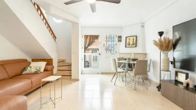 Terraced house on Calle Bulnes photo 7
