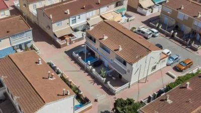 Terraced house on Calle Bulnes photo 48