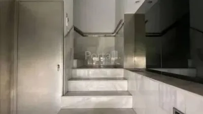 Oficina en venta en Plaza de Luis Seoane - Més