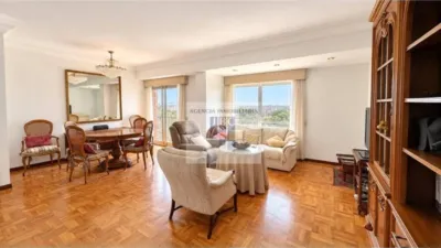 Apartment in Ensanche photo 4