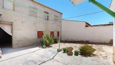 House in Munera photo 13