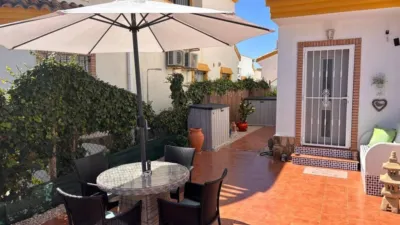Chalet in Guardamar del Segura photo 5