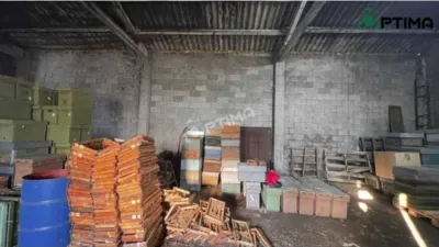 Nave industrial en alquiler en Teo - Vista 2