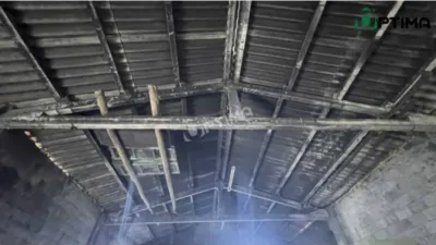 Nave industrial en alquiler en Teo - Vista 3