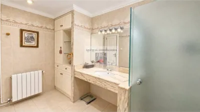 Apartment in Ensanche photo 11