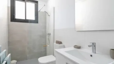 Chalet on Calle Urba Coto Rinales, 270 photo 31