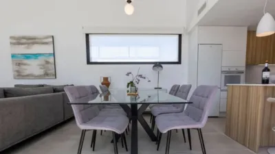 Chalet on Calle Urba Coto Rinales, 270 photo 15