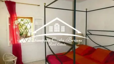 Chalet in Begur photo 11