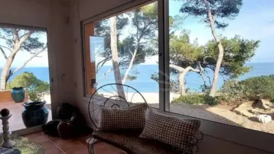 Chalet in Begur photo 8