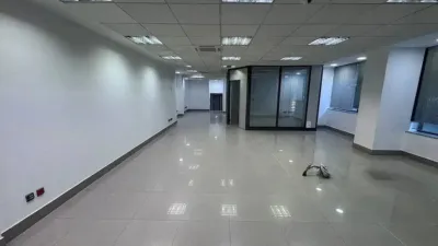 Local comercial en alquiler en Ferrol - Vista 2