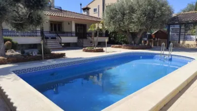 Chalet on Avenida Castillo Monteagudo photo 93