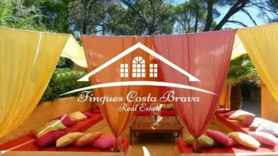 Chalet in Begur photo 6