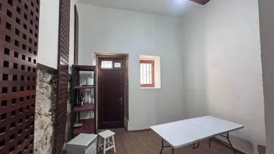 Local comercial en alquiler en Ferrol - Vista 2