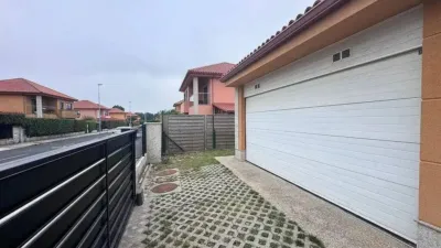 Chalet in Ferrol photo 11