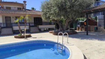 Chalet on Avenida Castillo Monteagudo photo 96