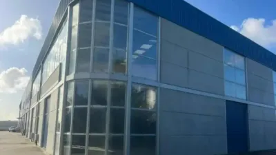 Local comercial en alquiler en Narón - Vista 2