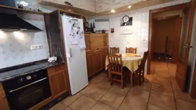 Chalet on N-A Street, -1 photo 32