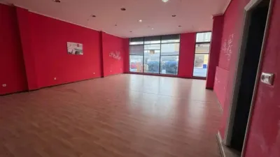 Local comercial en alquiler en Ferrol - Més