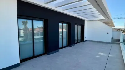 Apartment on Benferri Street photo 14