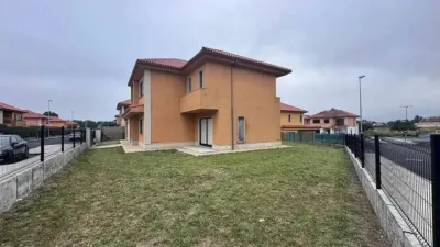 Chalet in Ferrol photo 12