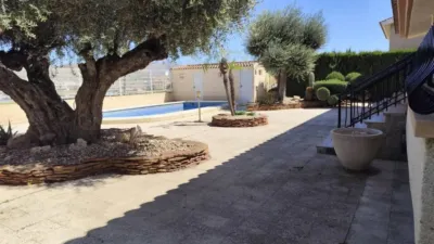 Chalet on Avenida Castillo Monteagudo photo 87