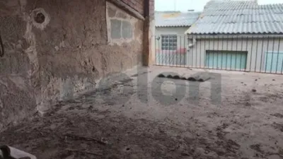 Casa adosada en venta en Maella, Maella de 40.500 €