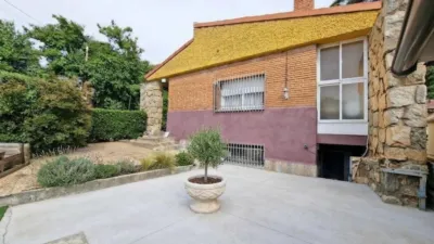 Chalet en El Casar photo 4
