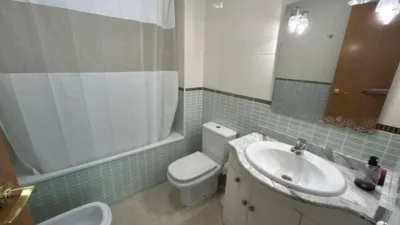 Apartment on Carrer del Segrià photo 24