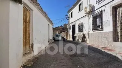 Terraced house in Pinos Puente photo 2
