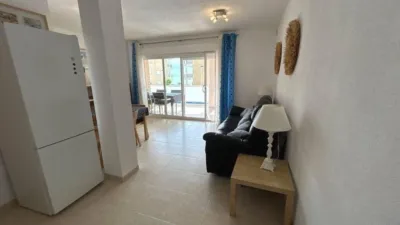 Apartment on Carrer del Segrià photo 11