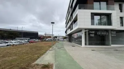 Local comercial en alquiler en Calle de Concepción Arenal - Més