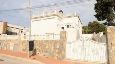 Casa – Torrevieja, Urbanización Los Balcones - Vista 2