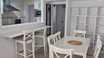 Piso en alquiler en Calle de la Iglesia, Playa de Los Boliches (Fuengirola) de 1.188 €<span>/mes</span>