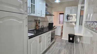 Piso en alquiler en Calle de la Iglesia, Playa de Los Boliches (Fuengirola) de 1.188 €<span>/mes</span>