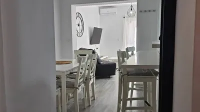 Piso en alquiler en Calle de la Iglesia, Playa de Los Boliches (Fuengirola) de 1.188 €<span>/mes</span>