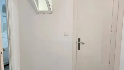 Piso en alquiler en Calle de la Iglesia, Playa de Los Boliches (Fuengirola) de 1.188 €<span>/mes</span>