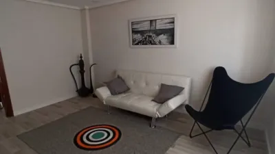 Piso en alquiler en El Cabanyal-El Canyamelar - Imagen 3
