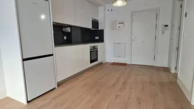 Piso en alquiler en Bellas Vistas - Imagen 2