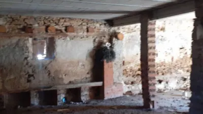 Piso en venta en Camarillas, Camarillas de 30.000 €