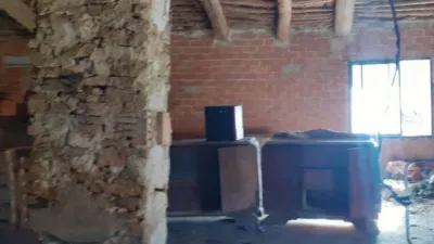 Piso en venta en Camarillas, Camarillas de 30.000 €