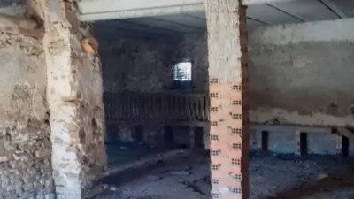 Piso en venta en Camarillas, Camarillas de 30.000 €