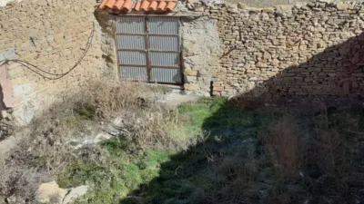 Piso en venta en Camarillas, Camarillas de 30.000 €