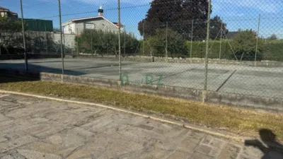 Chalet in San Cibrao das Viñas (Capital) photo 15