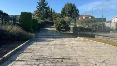 Chalet in San Cibrao das Viñas (Capital) photo 16