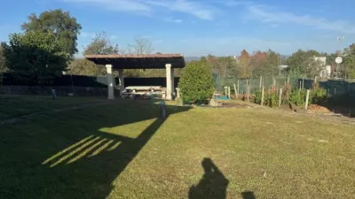 Chalet in San Cibrao das Viñas (Capital) photo 8
