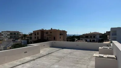 House on Carrer del Crucero Baleares photo 7