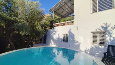 Rustic house in El Pinar photo 2