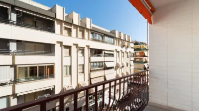 Apartment in Poble de Ponent photo 13