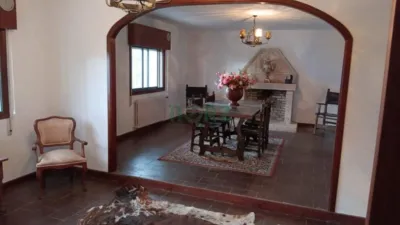 Chalet in Avión photo 8